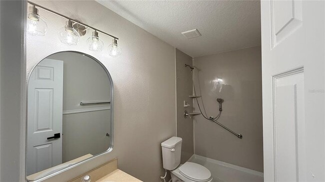 Building Photo - 2568 Aventurine St