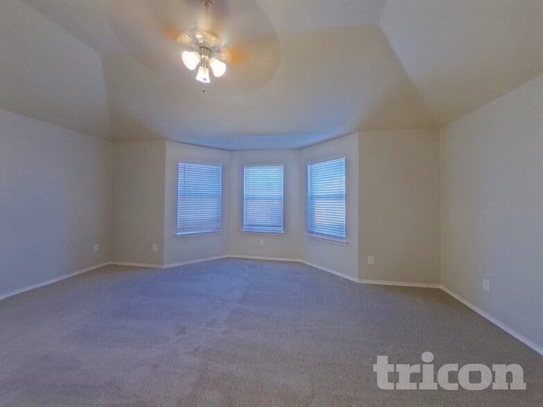 Building Photo - 10712 Braemoor Dr
