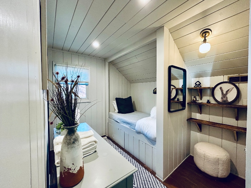 Building Photo - 617 Freel Dr