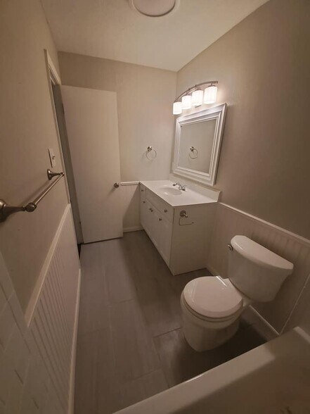 New vanity and lighting. Bathroom has auxiliary fan! - 6450 Lontos