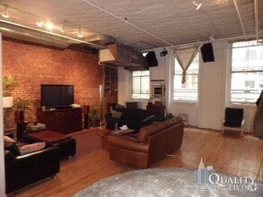 Building Photo - 4 bedroom in NEW YORK NY 10012