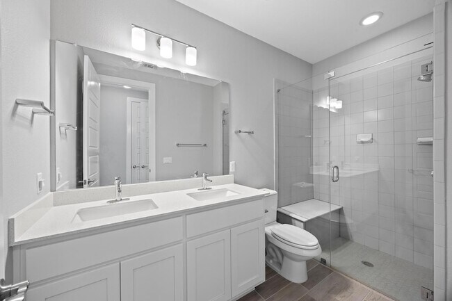 Building Photo - 2222 Simond Ave