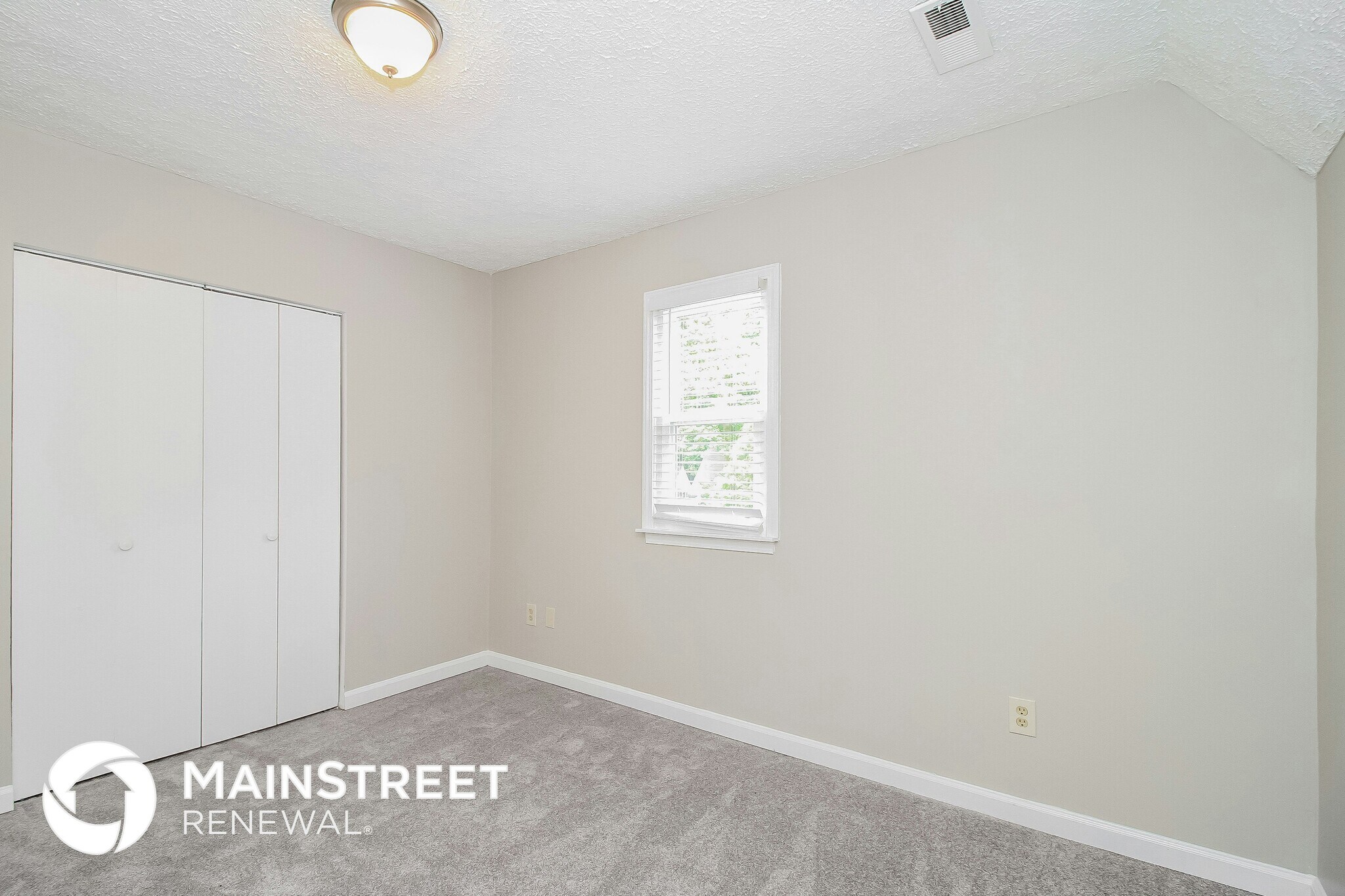 Building Photo - 4324 Walnut Hollow Dr