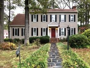 Building Photo - 1146 Somerville Grove Terrace