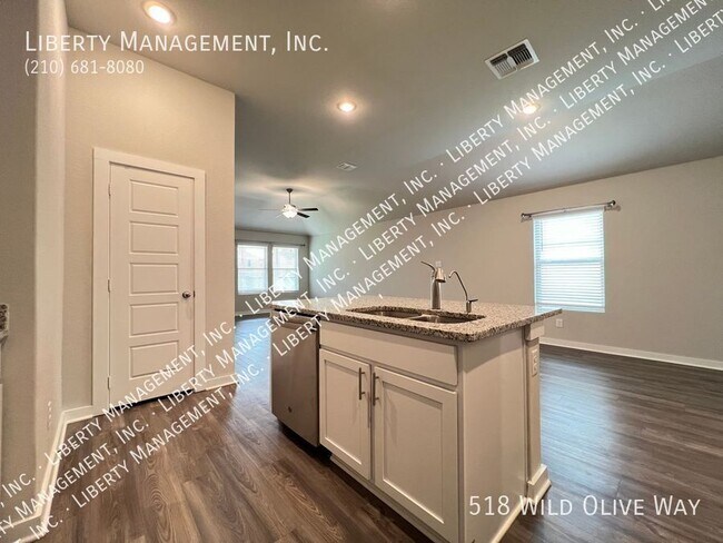 Building Photo - 518 Wild Olive Wy