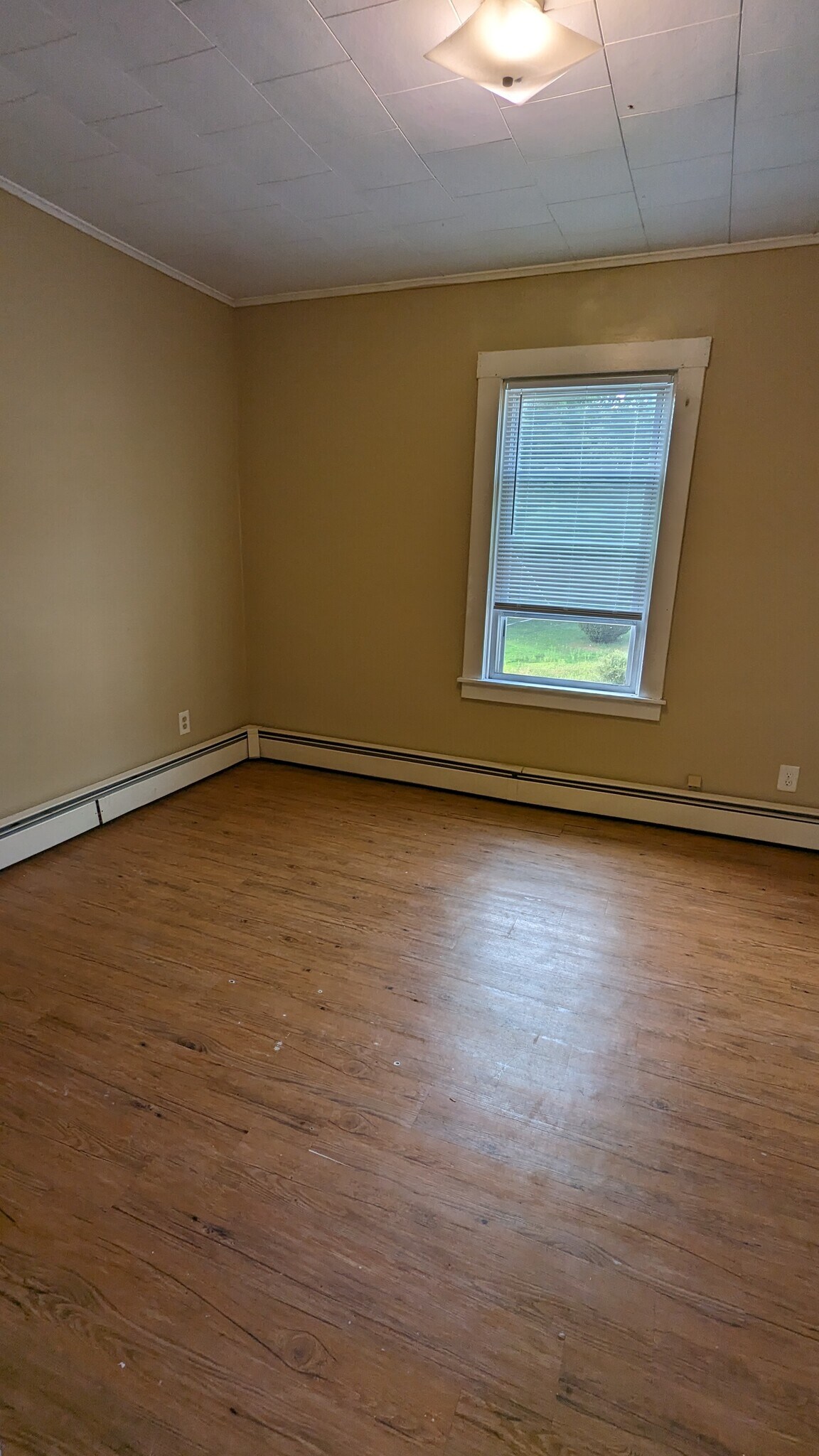 Bedroom #3 - 237 Pleasant St