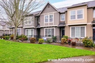 Building Photo - Lovely Home In A Excellent Location! 2 Bedrm 2.5 Bath in Arbor Reserve **PET FRIENDLY! & INTERNET...