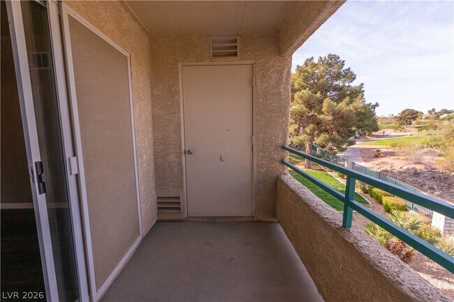 Building Photo - 2251 Wigwam Pkwy