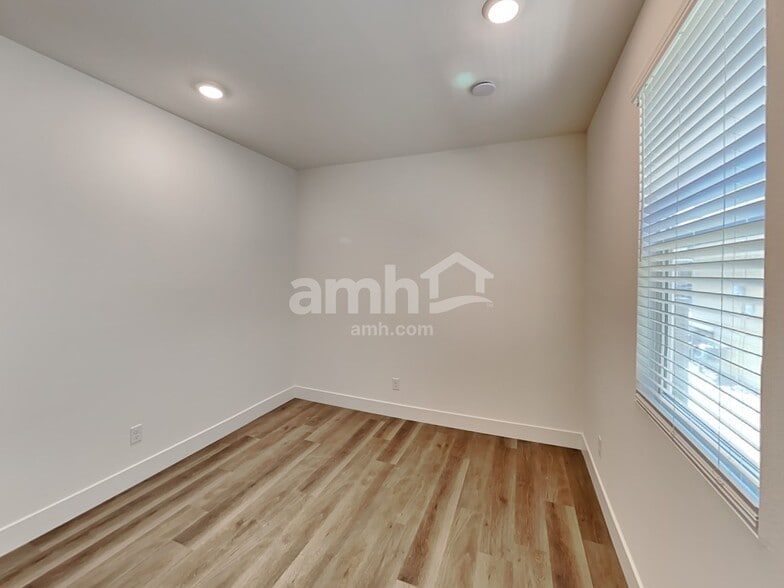 Building Photo - 4255 Halo Hollyhock St