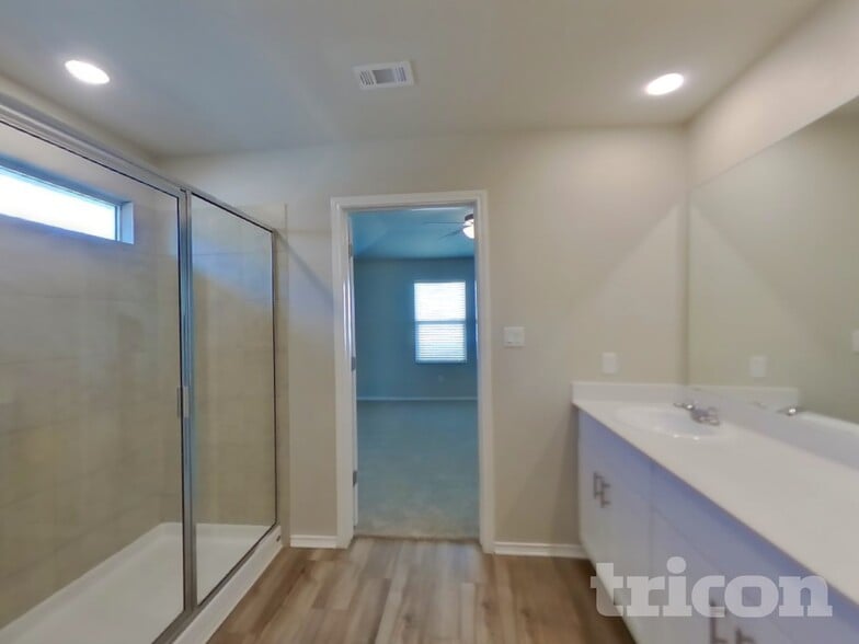 Building Photo - 3525 Stride Ln