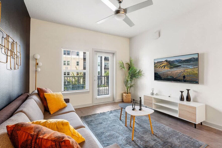 Building Photo - 14533 Star Water Rd