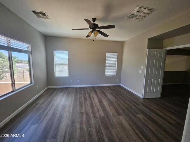Building Photo - 25850 W Pleasant Ln