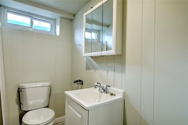 Building Photo - 78 Devonshire St