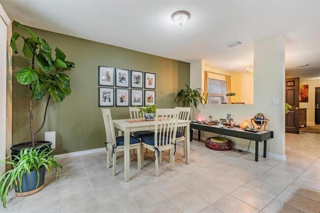 Building Photo - 4522 Winding River Way