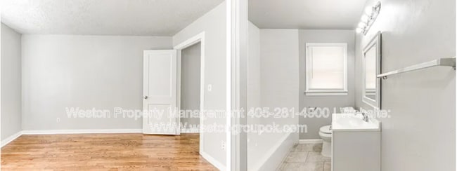 Building Photo - 1217 NE 43rd St