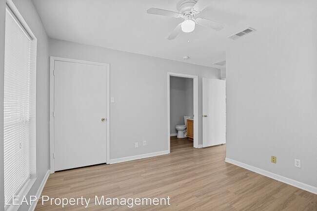 Building Photo - 3 br, 2 bath House - 919 Potomac Dr