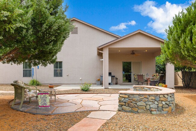 Building Photo - 5529 N Bremont Ct