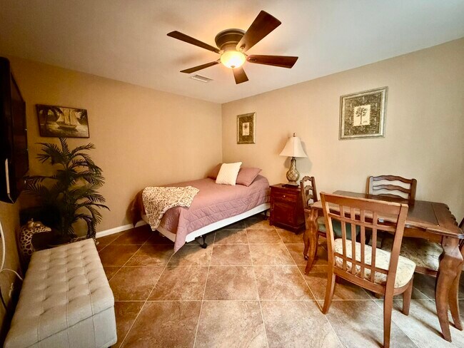 Building Photo - 311 Villena Way