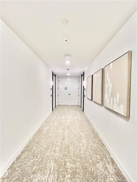 Building Photo - 2512 Rivington