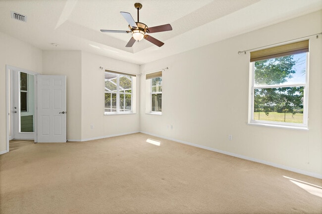 Building Photo - 4085 Crooked Mile Rd