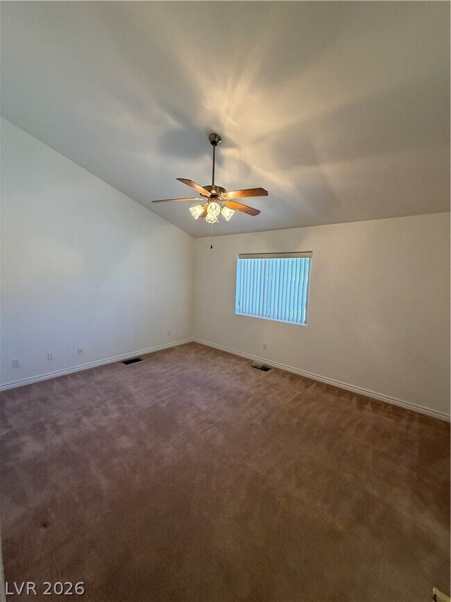 Building Photo - 5776 Badlands Ln