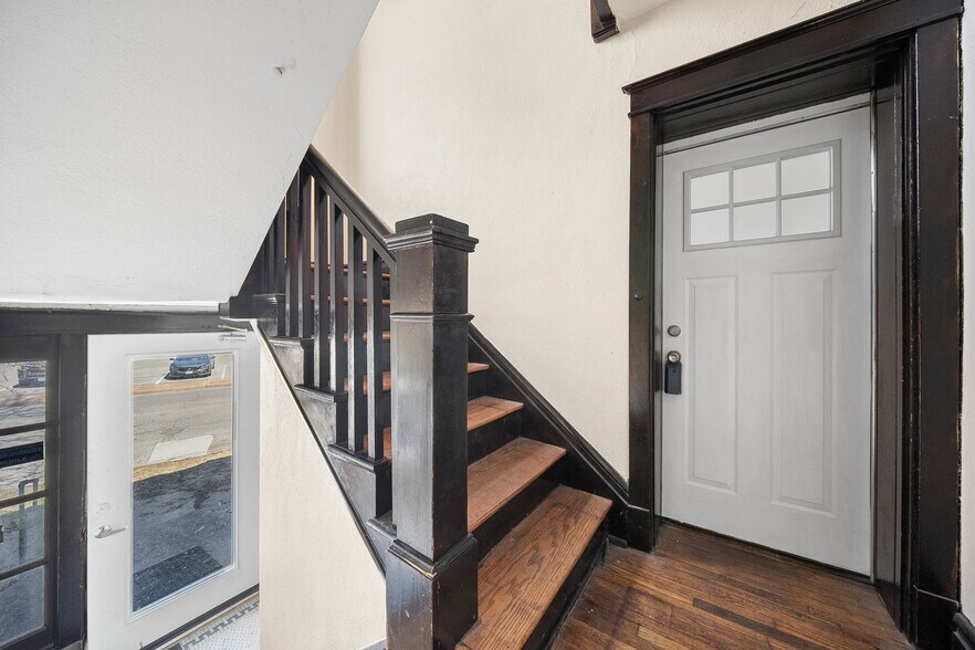 Building Photo - 4710 Delor St