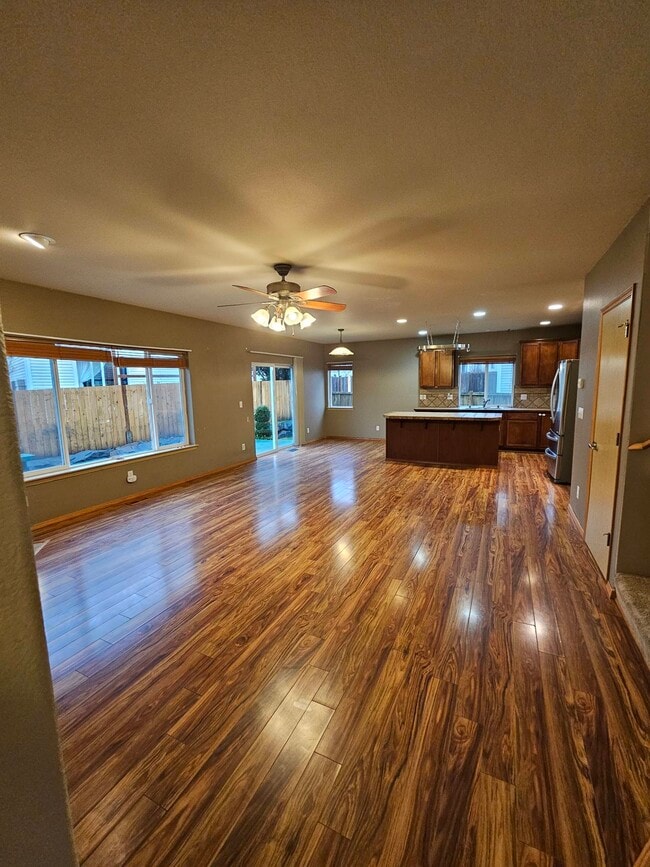 Building Photo - 7611 197th St Ct E