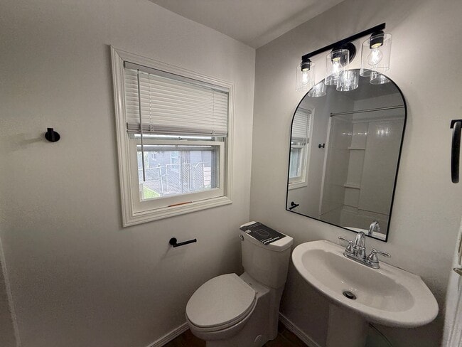Building Photo - Sapulpa 3 bedroom 2 Bath