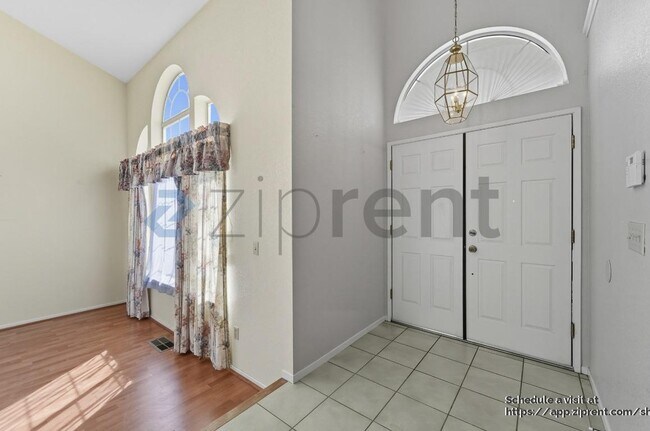 Building Photo - 14 Cider Mill Ct