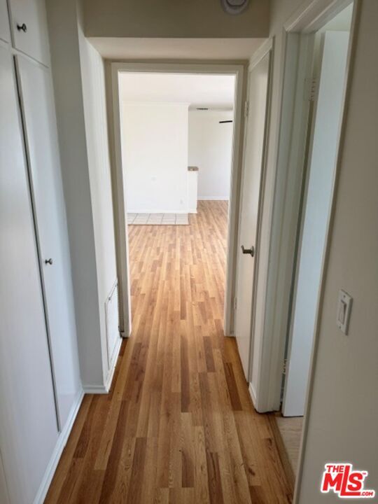 Building Photo - 18600 Burbank Blvd