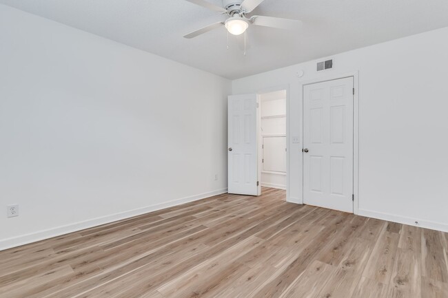Building Photo - Charming 1-bedroom, 1-bath apartment locat...