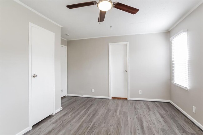 Building Photo - 11819 Greenspark Ln