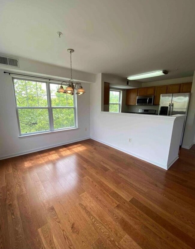 Building Photo - Normandy Place #306