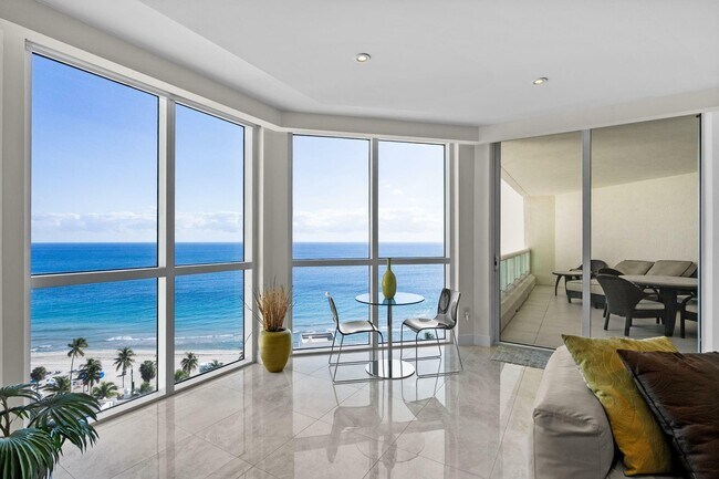 Building Photo - 101 S Fort Lauderdale Beach Blvd