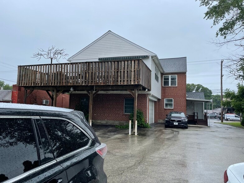 Building Photo - 712 Macdade Blvd