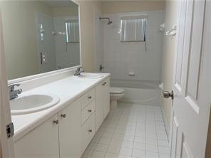 Building Photo - 4329 Vineyard Cir