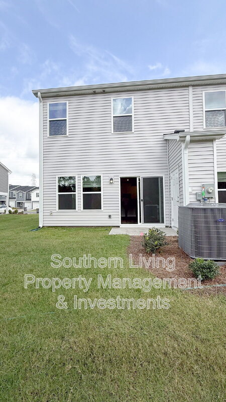 Building Photo - 1720 Old Rivers Rd