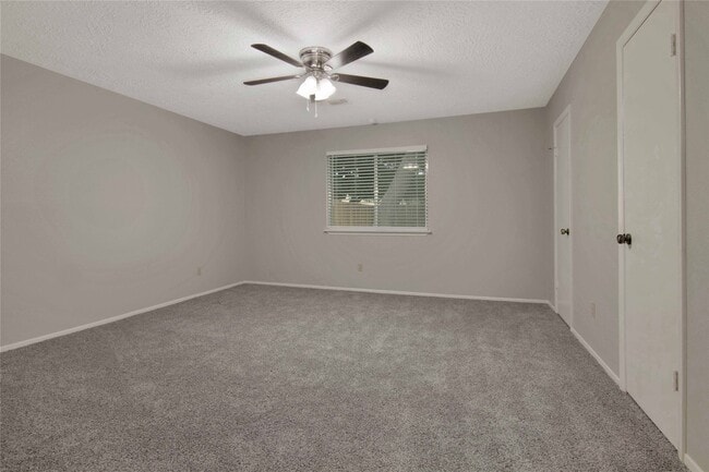 Building Photo - 503 Derbyshire Dr