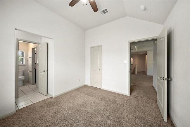 Building Photo - 14807 Swift River Ln