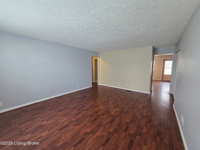 Building Photo - 2831 Goose Creek Rd