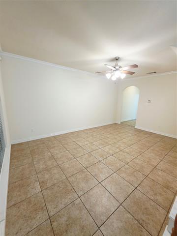 Building Photo - 4231 Towne Lake Ct