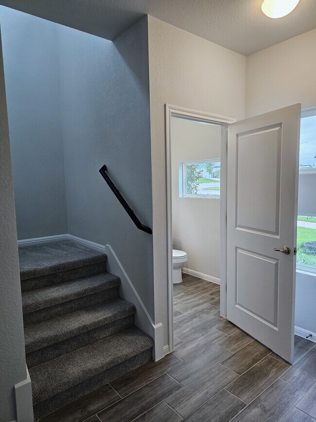 Building Photo - 9612 Whisper Willow Blvd