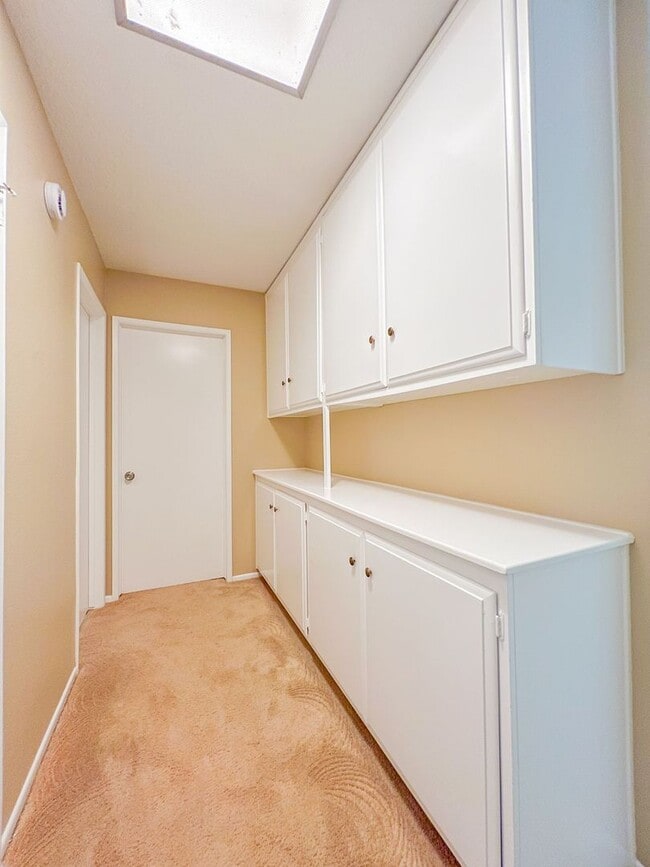 Building Photo - Cypress 2 Bed Townhome - 2 Car Garage - Gorgeous - Amenities Galore!!!!!