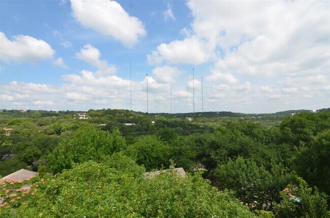 Building Photo - 4714 David Thomas Rd