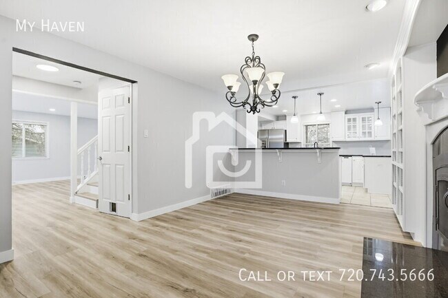 Building Photo - 2351 S Garland St