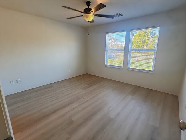 Building Photo - 1029 SW 153rd St