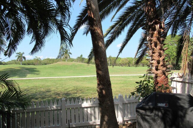 Building Photo - 6+ MONTH RENTAL-Temporarily discounted to ...
