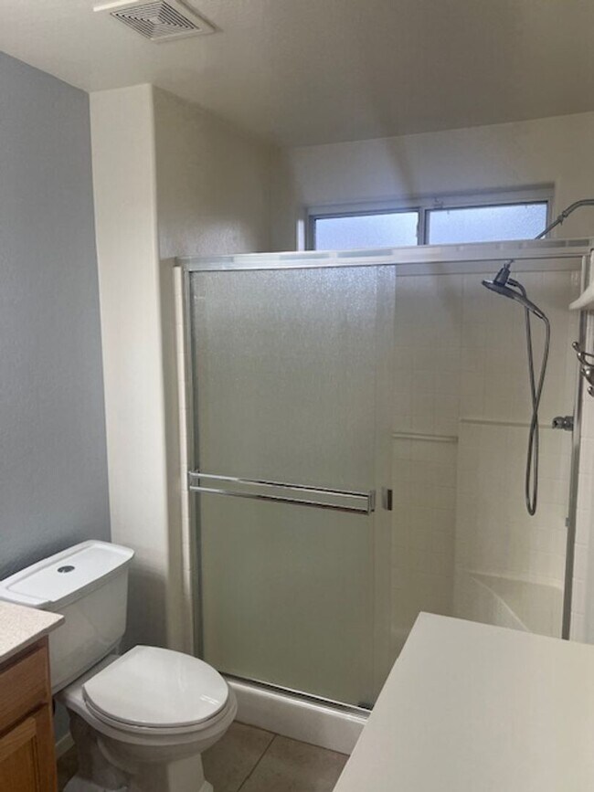 Building Photo - 3 Bedroom + 3 CG in Superstition Hills neighborhood