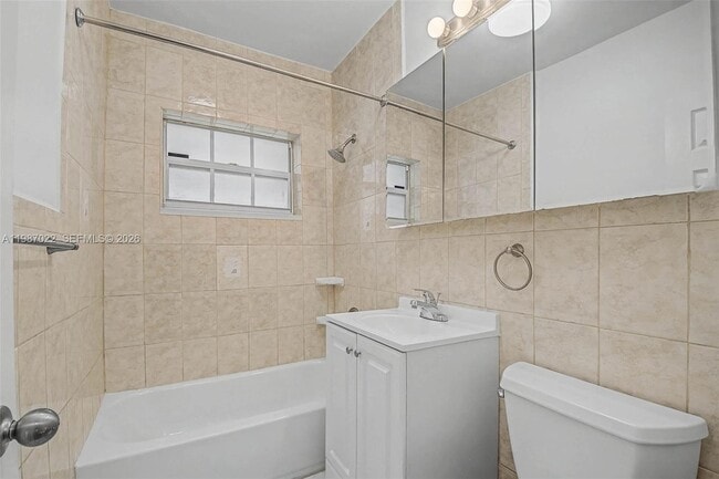 Building Photo - 7601 SW 59th Ct