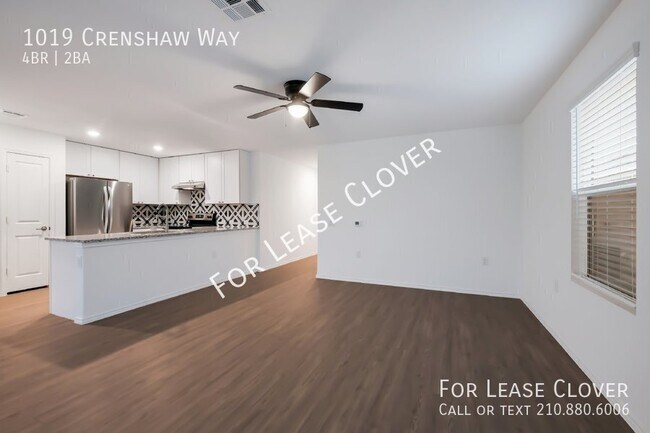 Building Photo - 1019 Crenshaw Wy